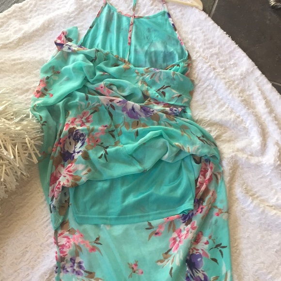 L'ATISTE NWOT Hawaiian Print T Back Summer Dress - Picture 6 of 8